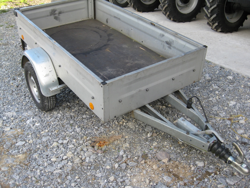 high-Speed Trailer