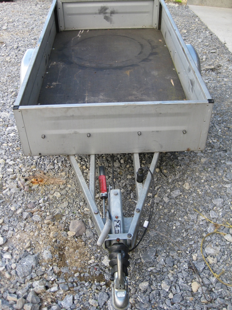 High-Speed Trailer